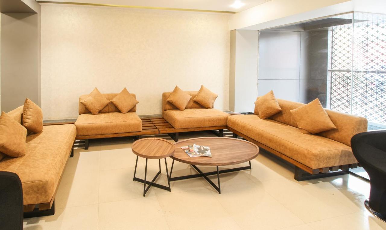 Treebo Elite Residency Belgaum Hotel Kültér fotó